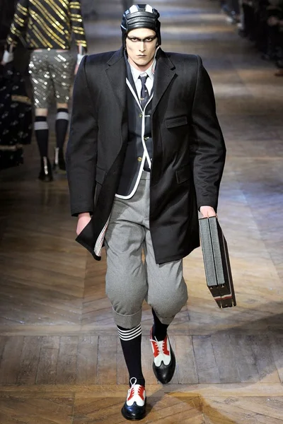 Look 14